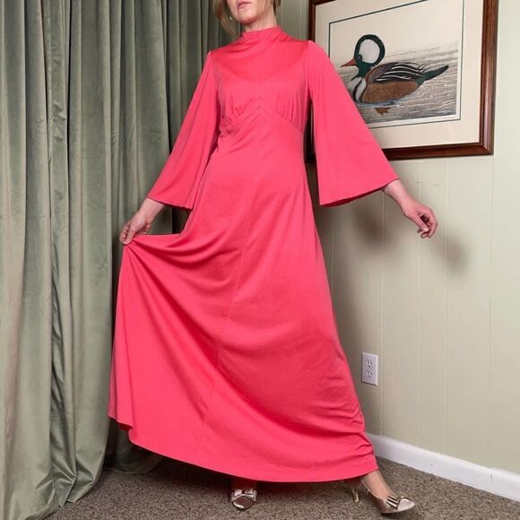 Vintage 1970s Mock Neck Bell Sleeve Coral Maxi Dress - Picture 2 of 14